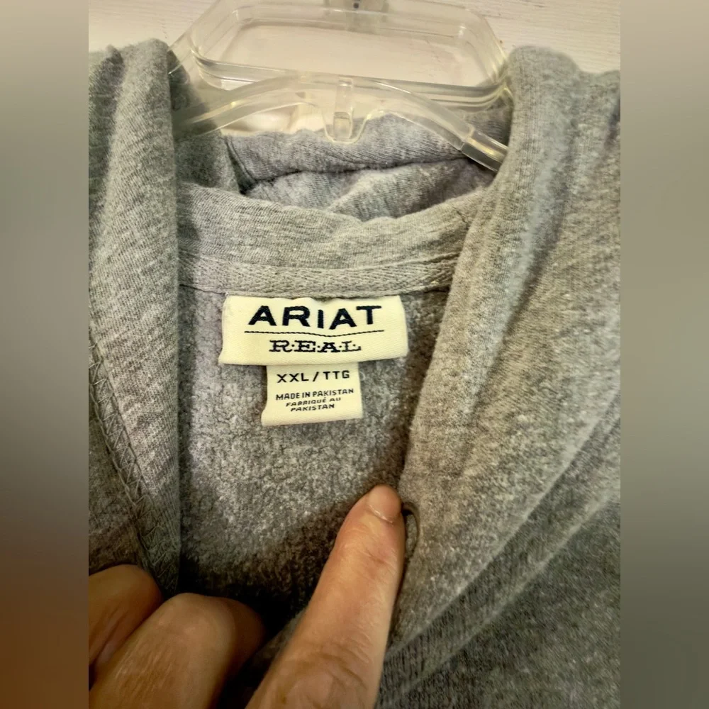 Ariat real hoodie